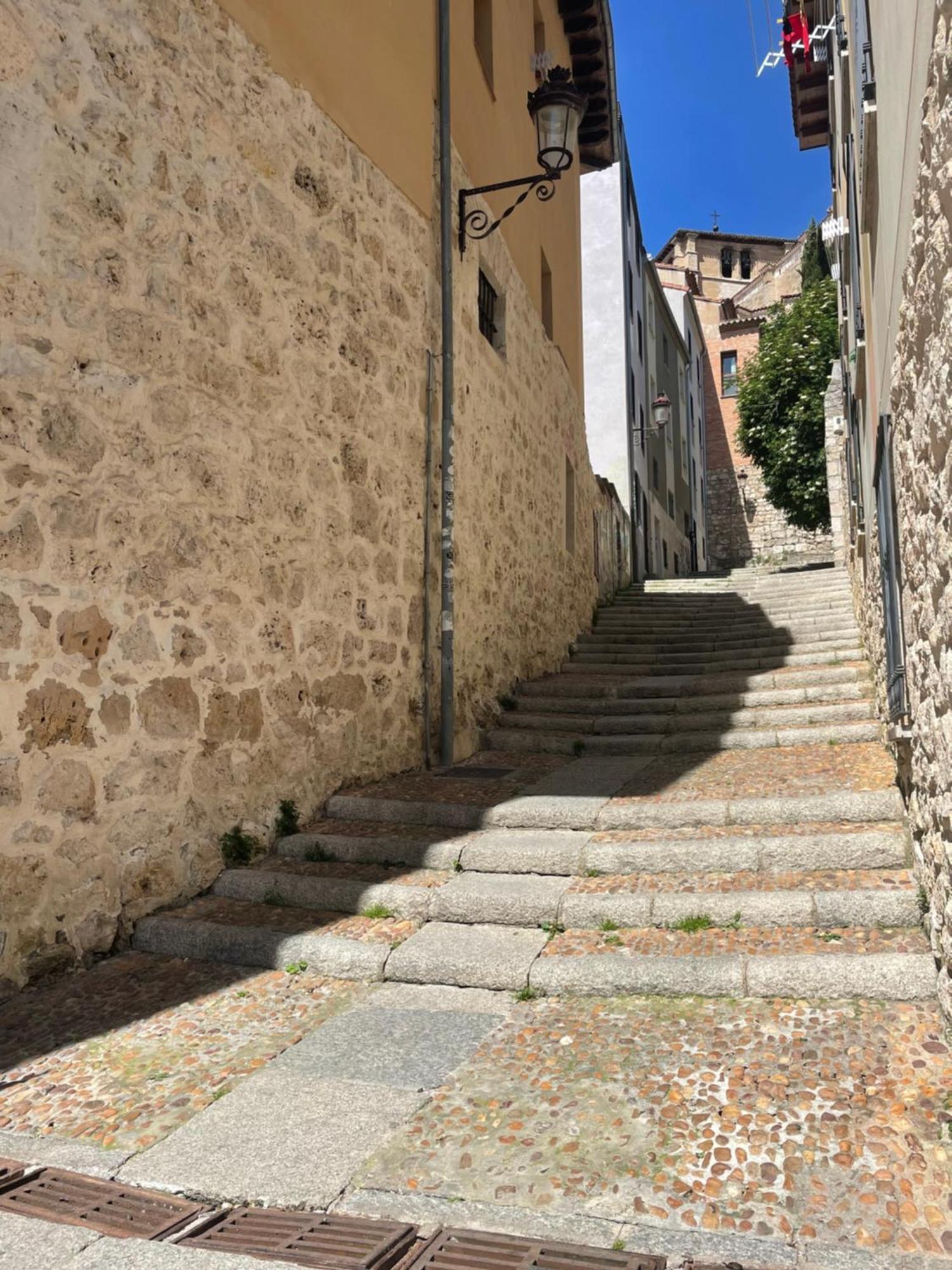 Moderno Y Acogedor En La Catedral Διαμέρισμα Burgo Εξωτερικό φωτογραφία